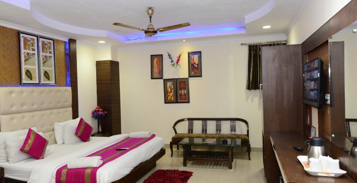 Hotel Shelton Nowe Delhi Zewnętrze zdjęcie